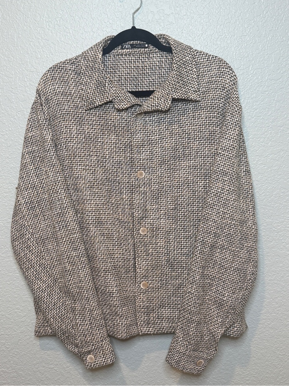 Zara Textured Tweed Shirt Jacket Neutral Button Front Size L